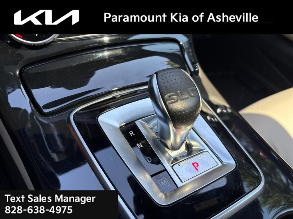 Used 2020 Mercedes-Benz SLC 300 image 25