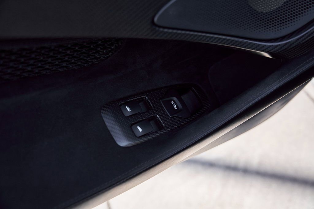 Used 2019 McLaren 600LT image 30