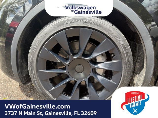 Used 2023 Tesla Model Y Long Range AWD/4WD image 27
