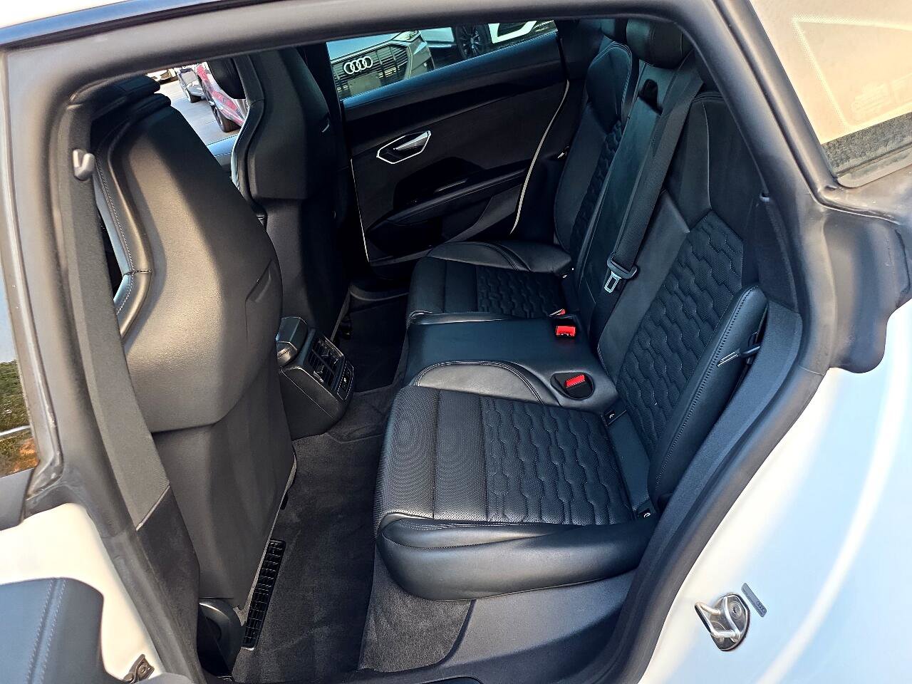 Used 2022 Audi e-tron GT Premium Plus w/ Performance Package image 51