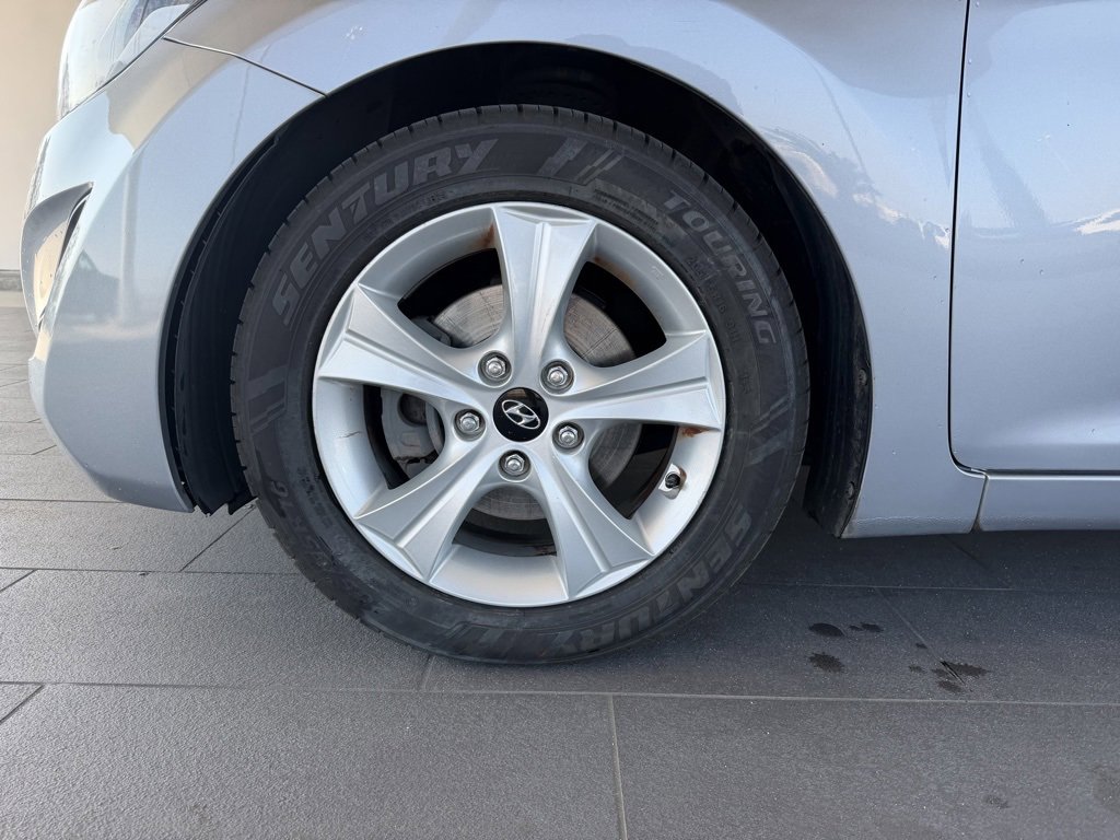 Used 2016 Hyundai Elantra SE image 9