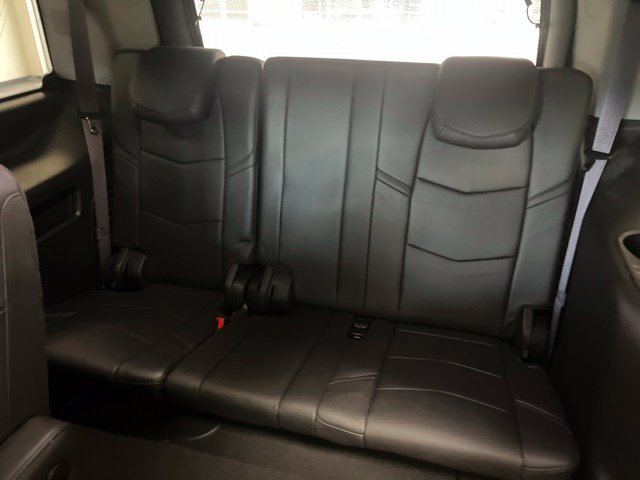 Used 2017 Cadillac Escalade Premium Luxury RWD image 11