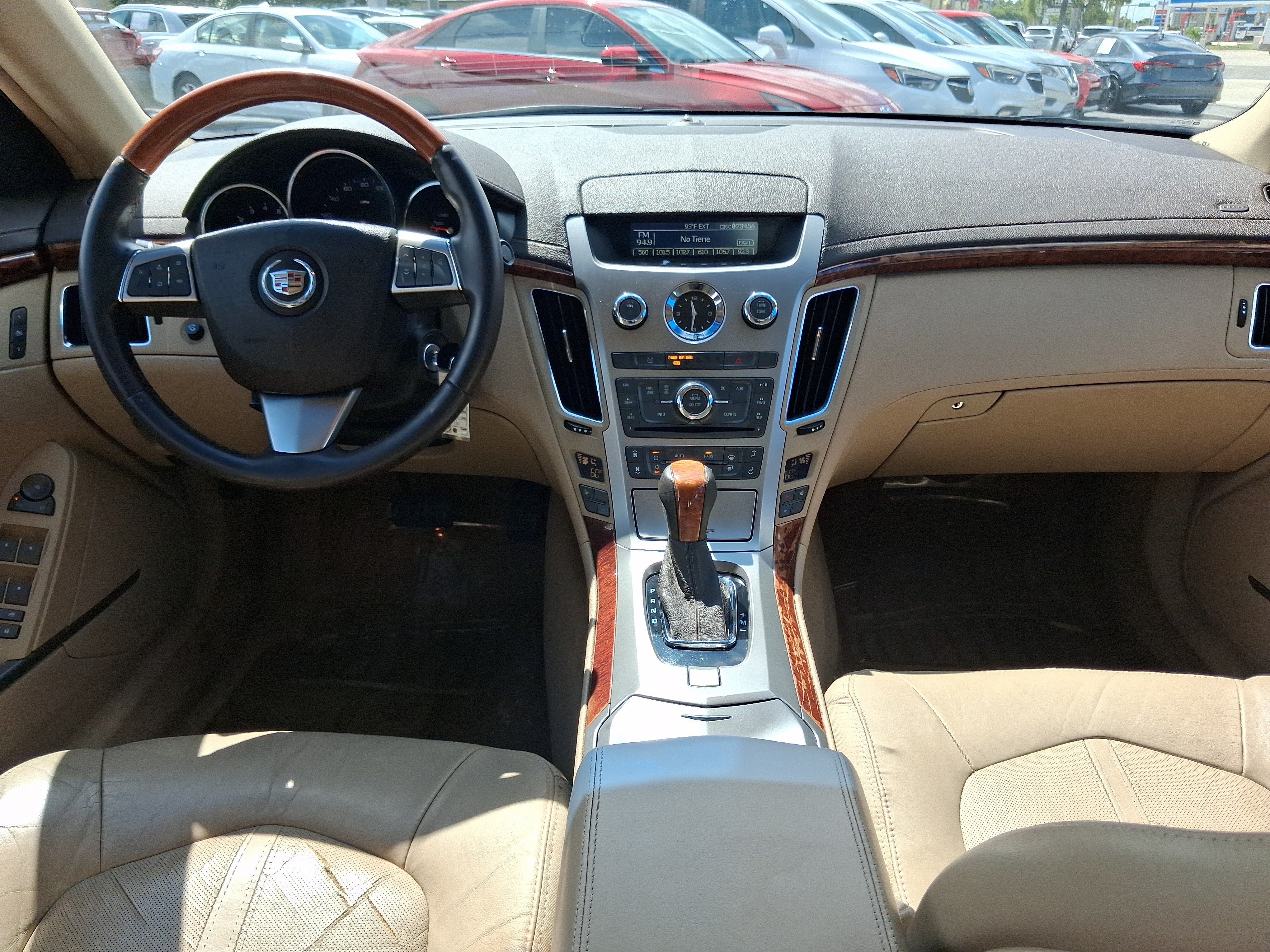 Used 2011 Cadillac CTS Luxury RWD image 23
