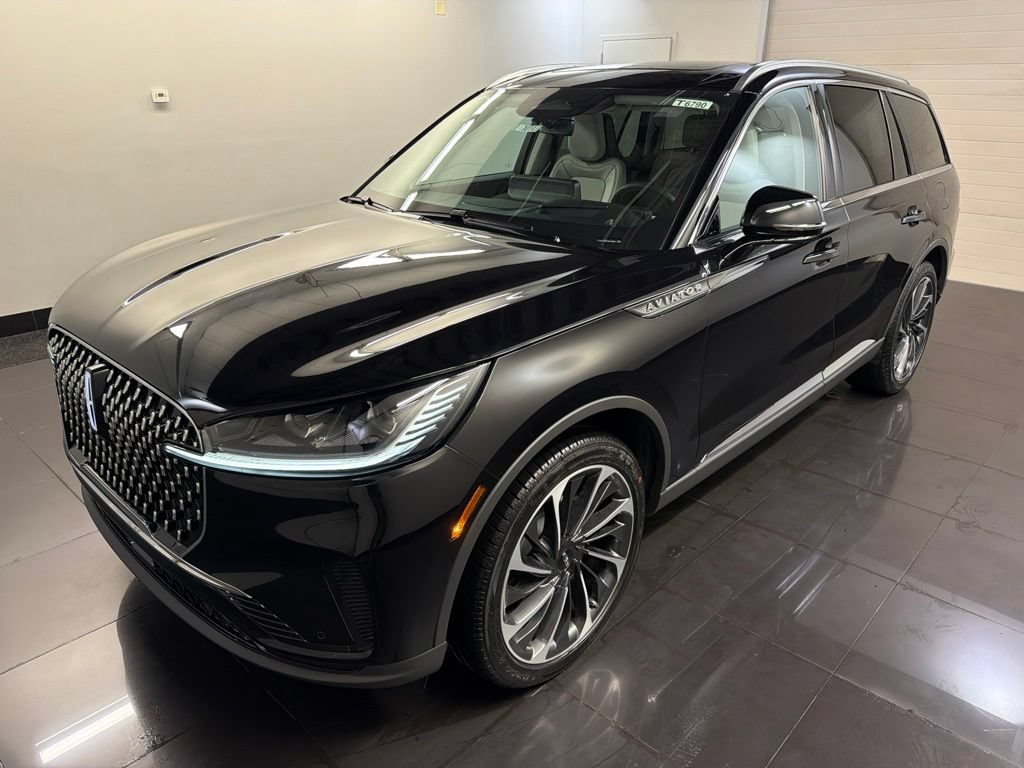 New 2026 Lincoln Aviator Reserve AWD/4WD image 3