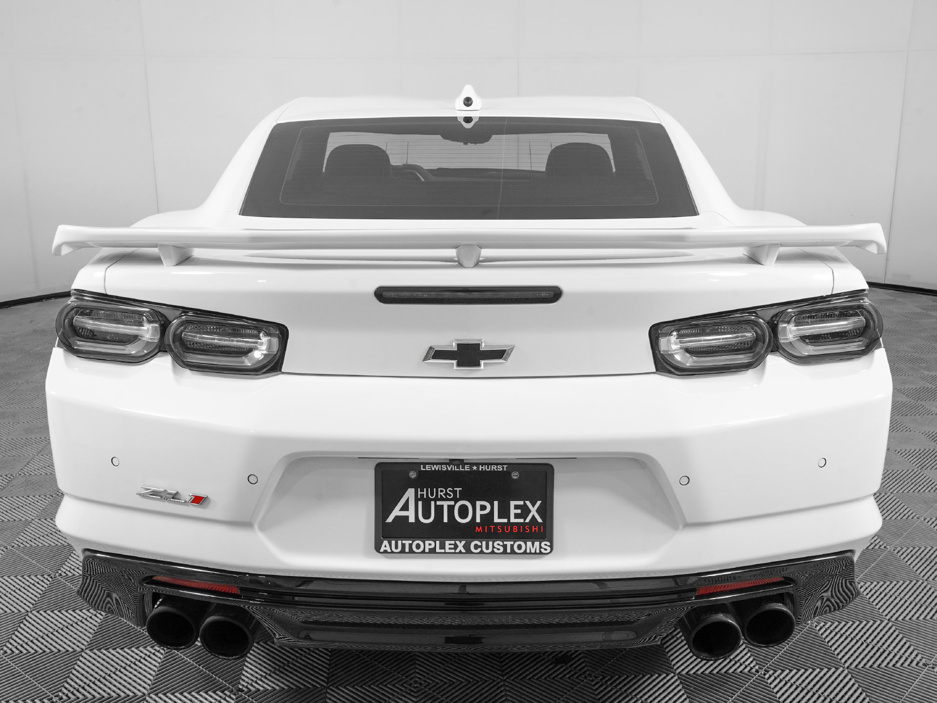 Used 2022 Chevrolet Camaro ZL1 RWD image 6