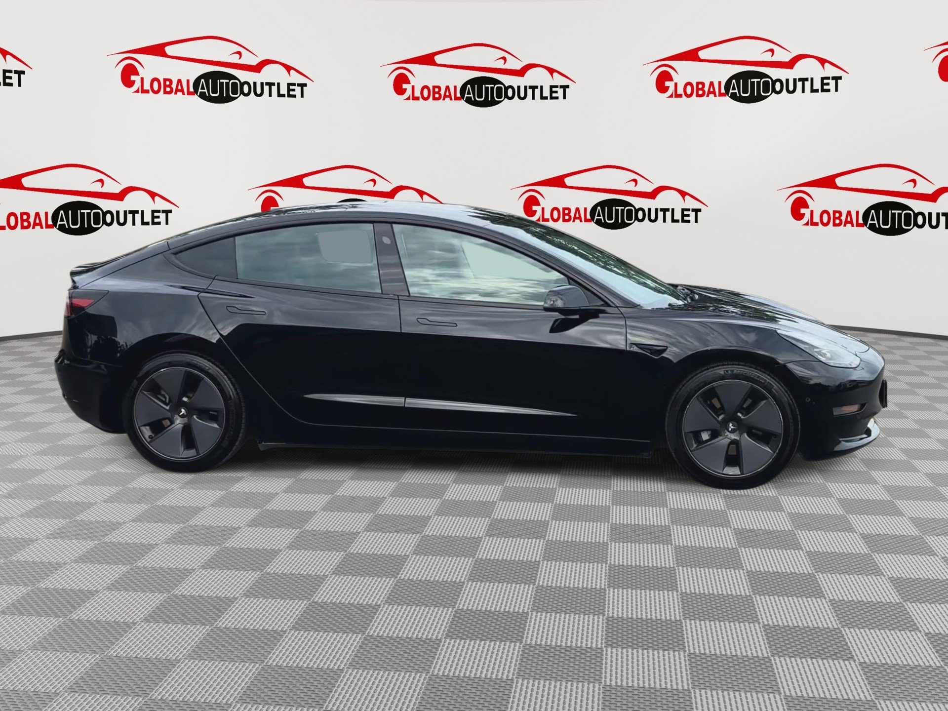 Used 2021 Tesla Model 3 RWD image 9