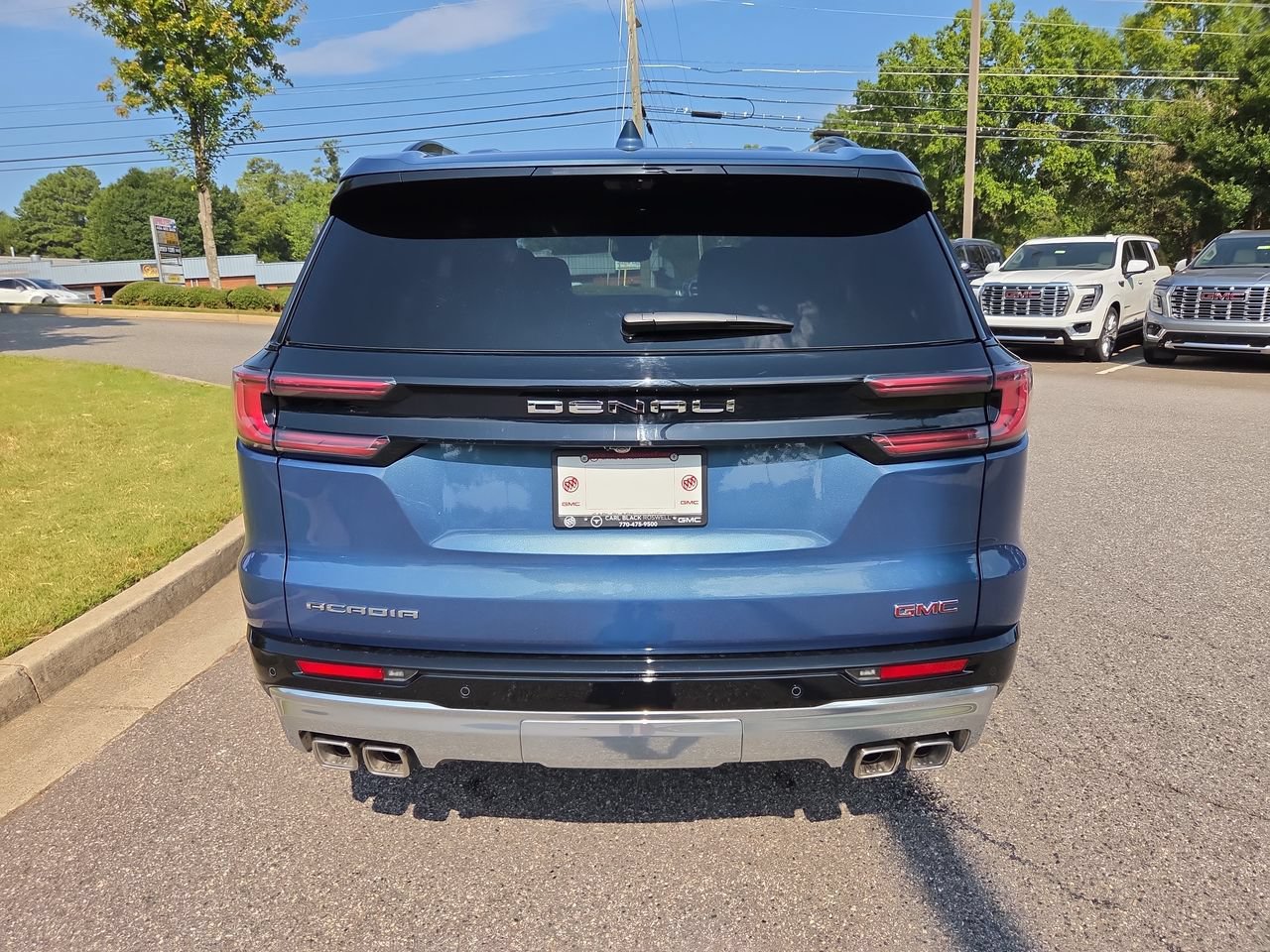 Used 2026 GMC Acadia Denali w/ Super Cruise Package FWD image 7