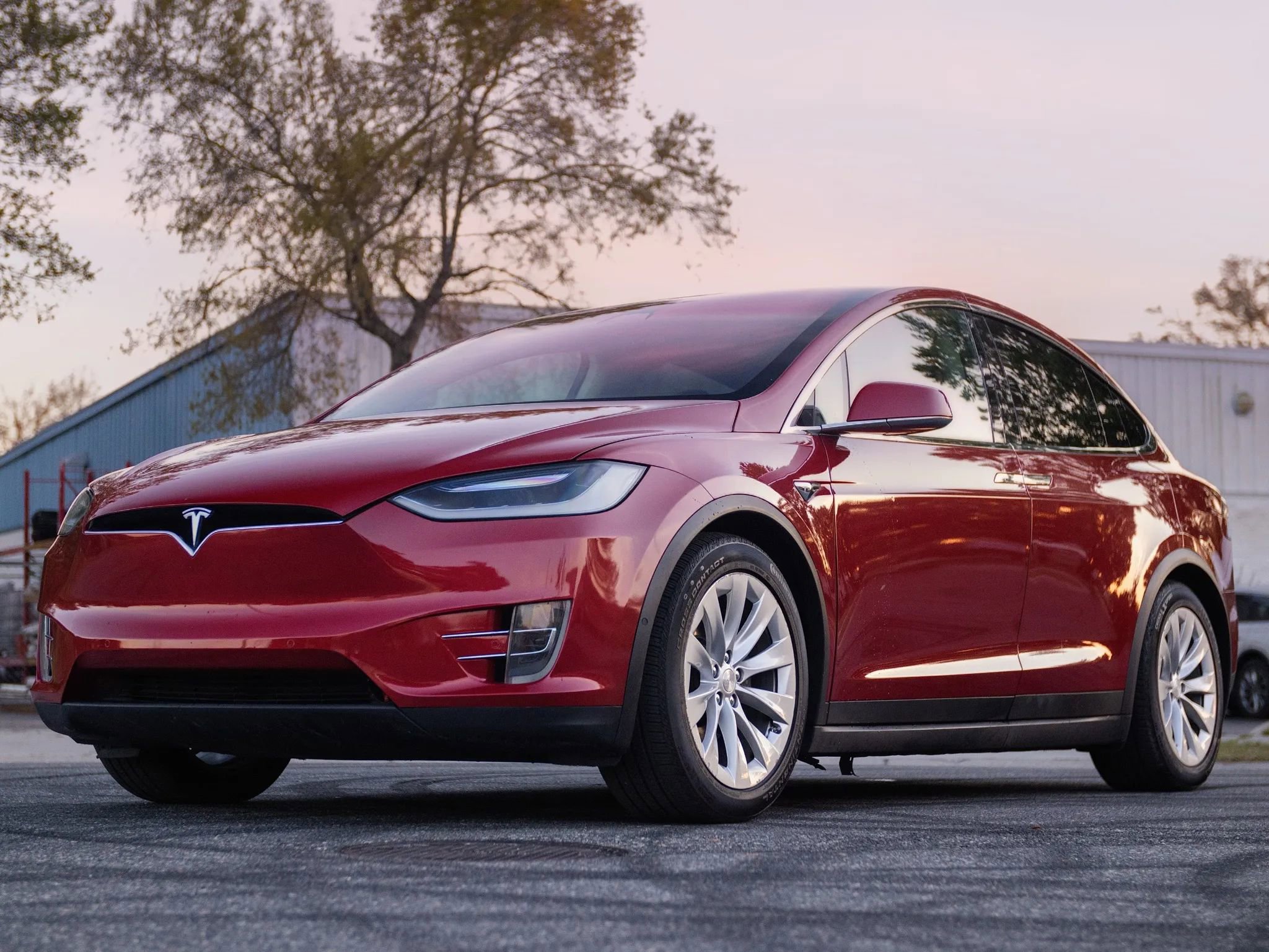 Used 2017 Tesla Model X 75D AWD/4WD image 8