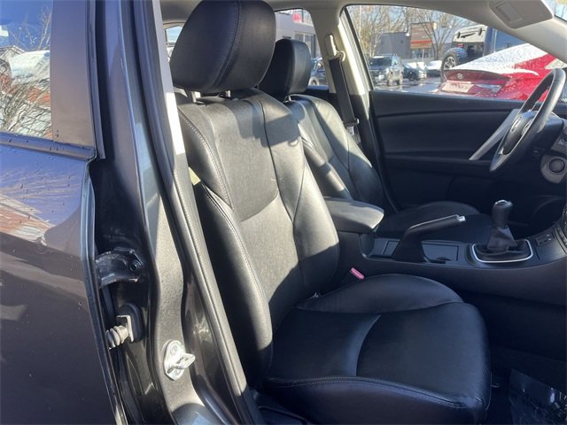 Used 2013 MAZDA MAZDA3 i Grand Touring image 24