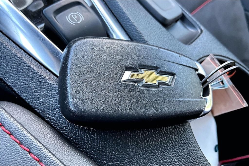 Used 2022 Chevrolet Camaro ZL1 RWD image 12
