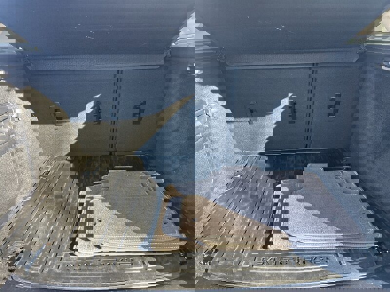 Used 2015 Land Rover Range Rover Evoque Pure Plus image 10