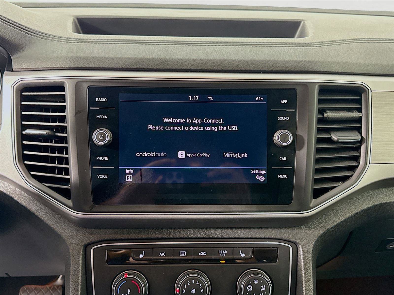 Used 2018 Volkswagen Atlas SE FWD image 13