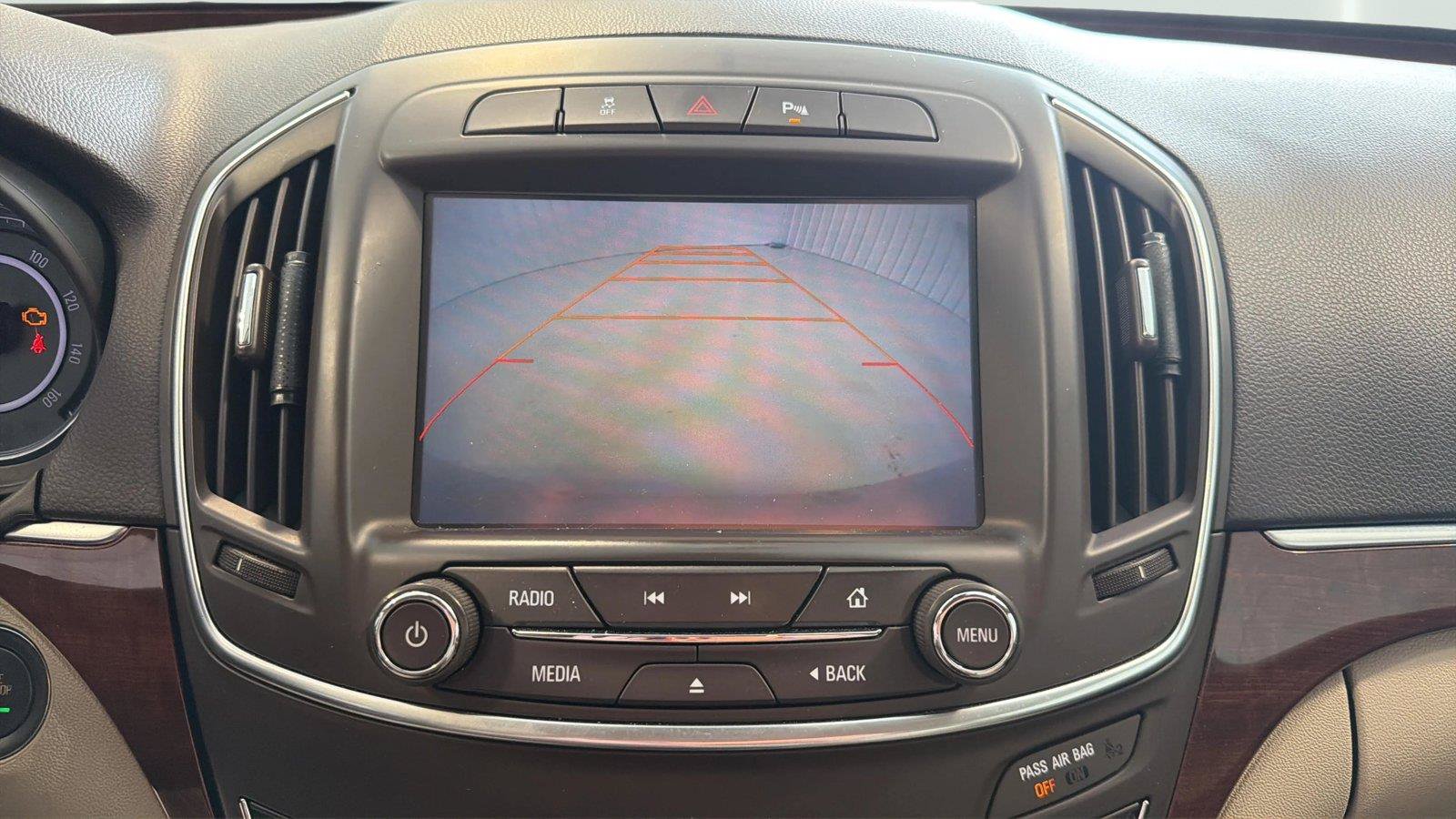 Used 2016 Buick Regal Premium FWD image 14