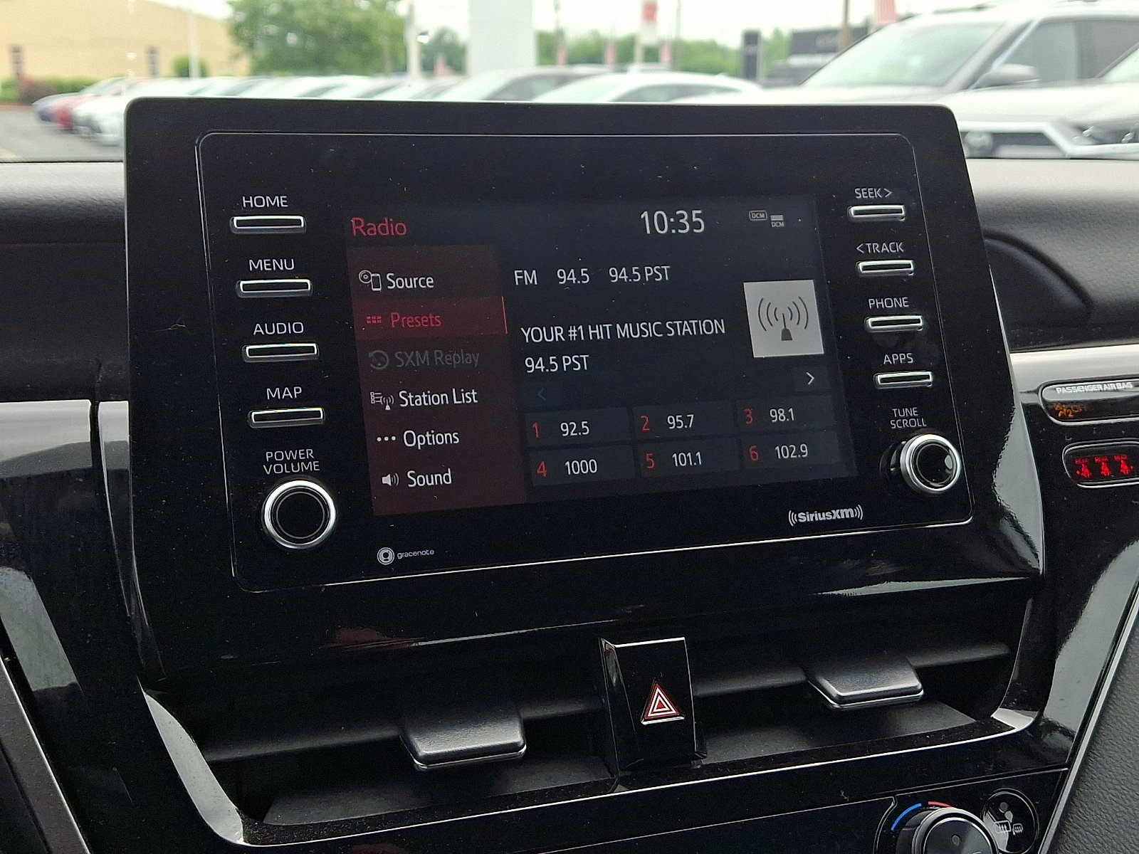 Used 2023 Toyota Camry SE FWD image 16