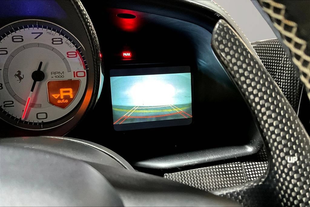 Used 2015 Ferrari 458 Italia Coupe RWD image 14
