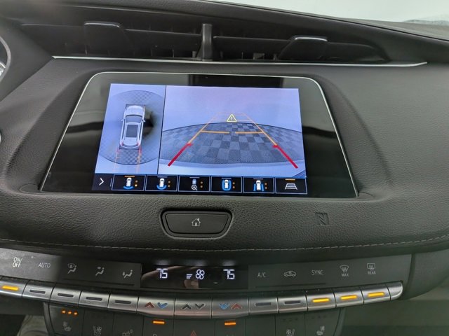 Used 2020 Cadillac XT4 Premium Luxury w/ Enhanced Visibility Package image 6