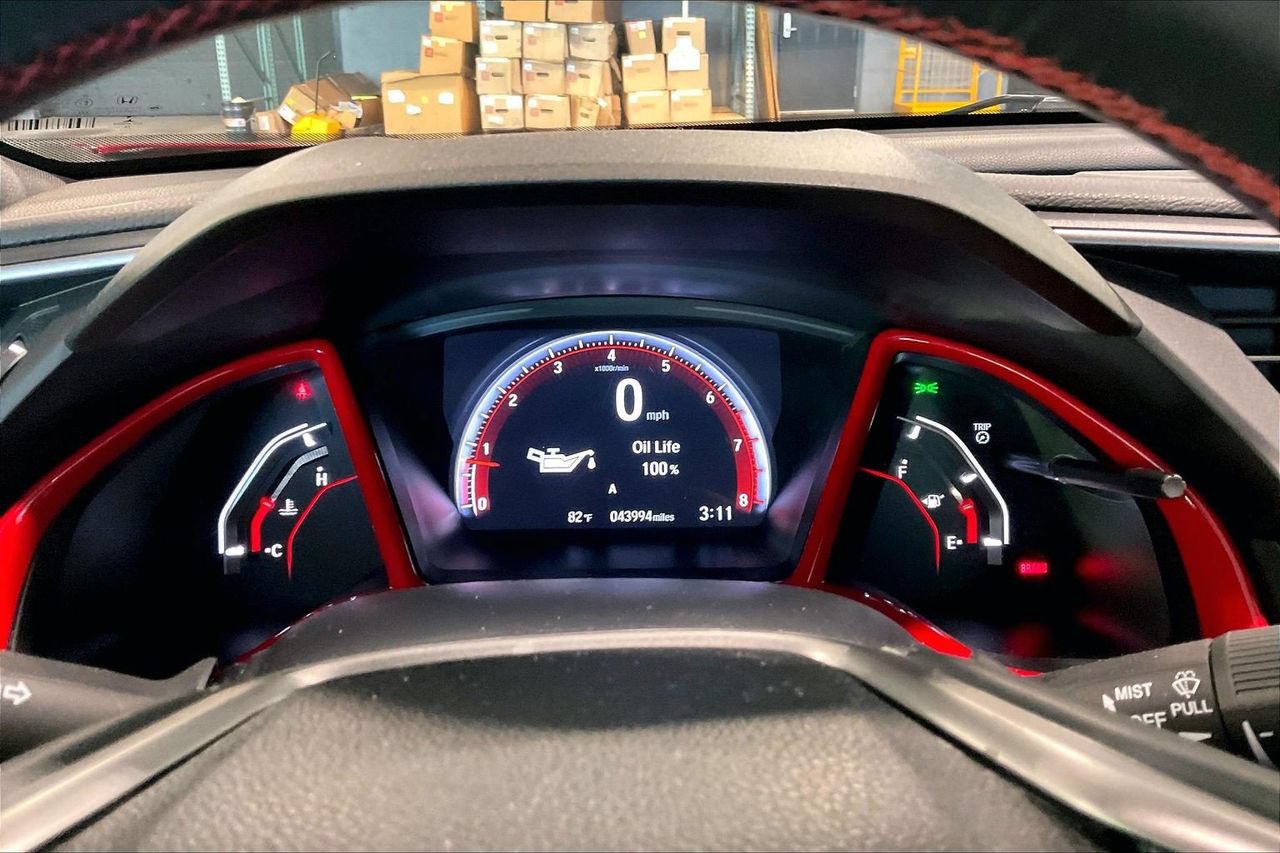 Used 2018 Honda Civic Si image 9
