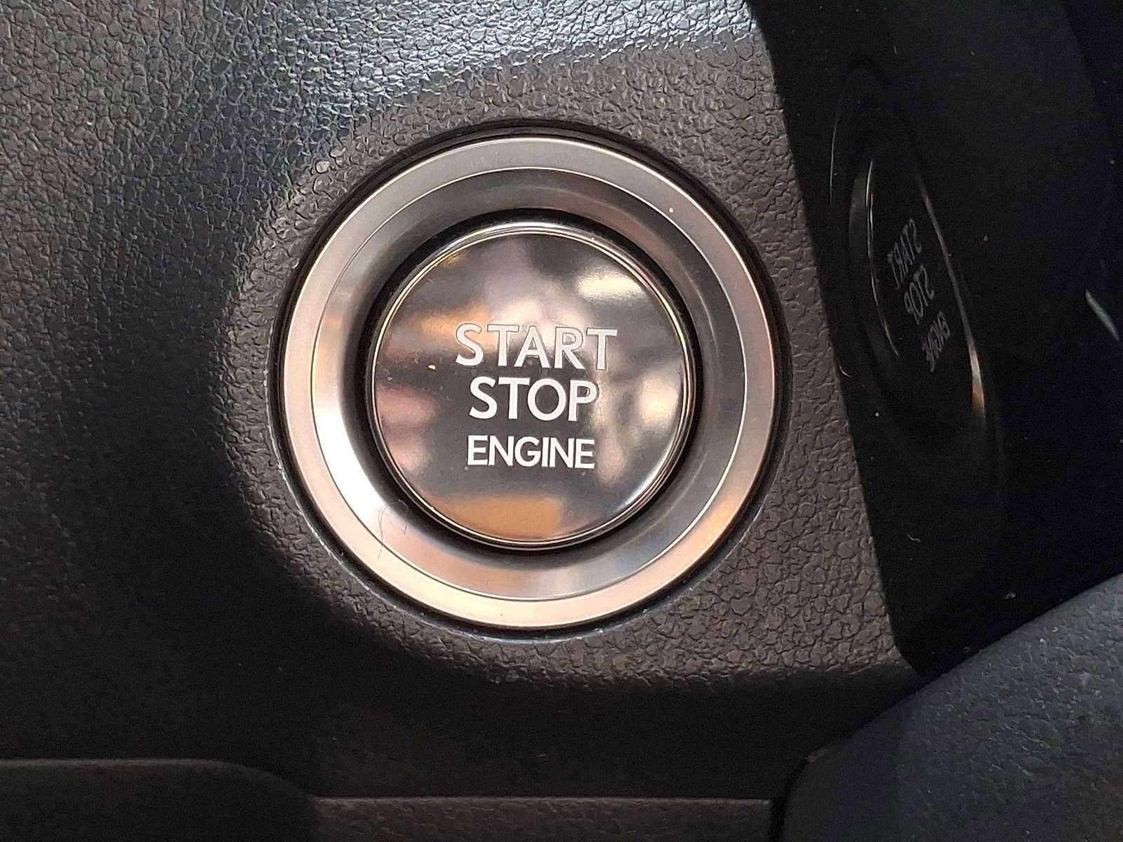 Used 2024 Lexus ES 250 w/ Premium Package image 21