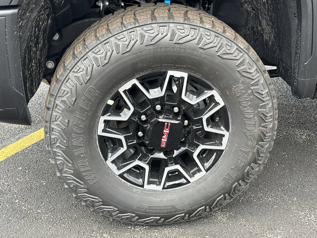 New 2026 GMC Sierra 2500 AT4X AWD/4WD image 13