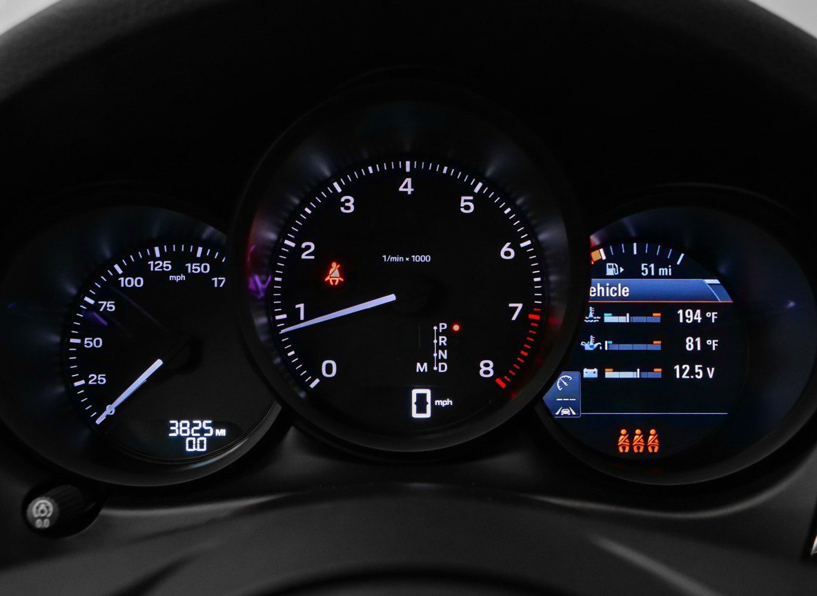 New 2025 Porsche Macan image 29