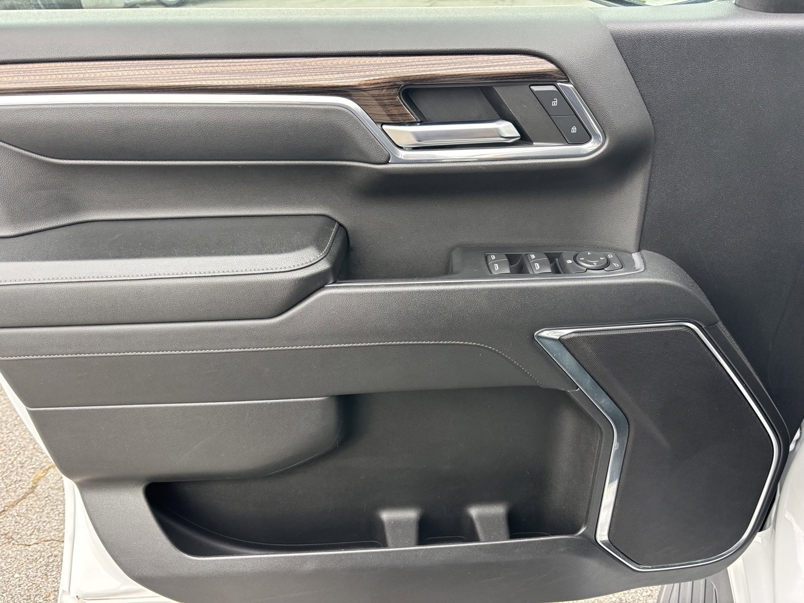 Used 2024 Chevrolet Silverado 1500 LT w/ Protection Package image 18