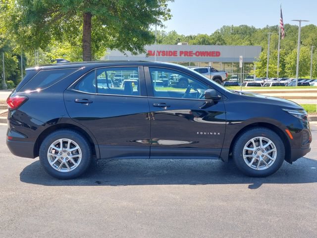 Used 2024 Chevrolet Equinox LS FWD image 24