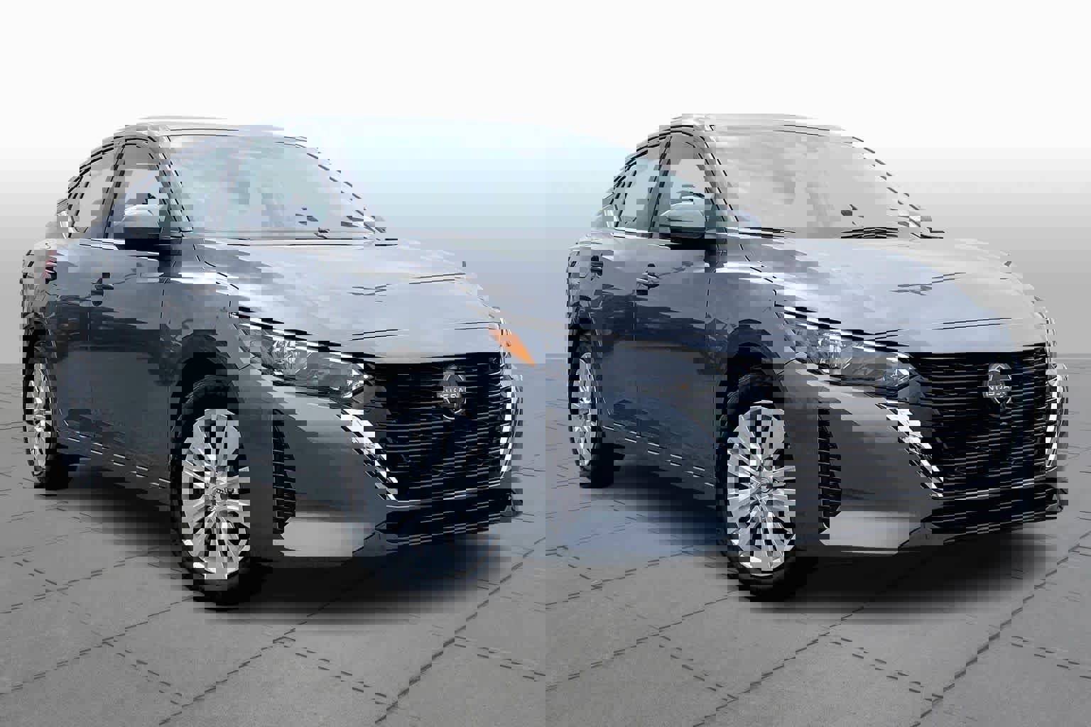 Used 2024 Nissan Sentra S image 3