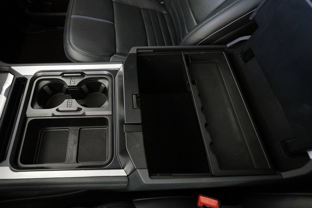 Used 2025 Ford F250 Platinum AWD/4WD image 40