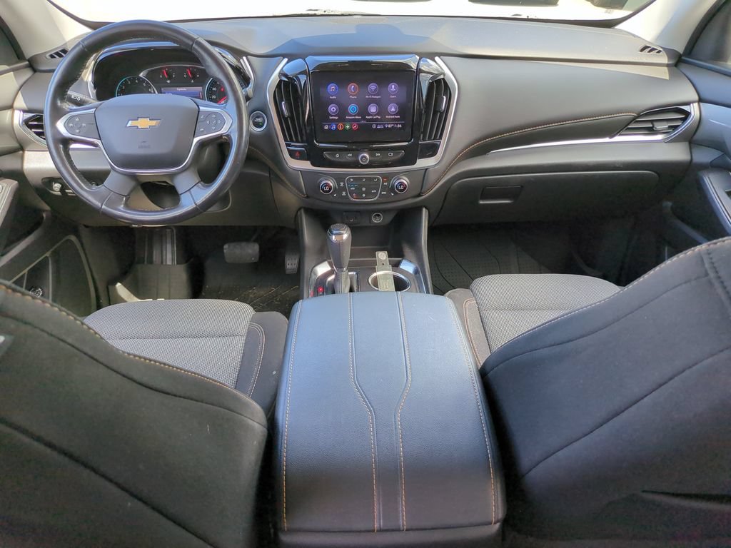 Used 2020 Chevrolet Traverse LT FWD image 16