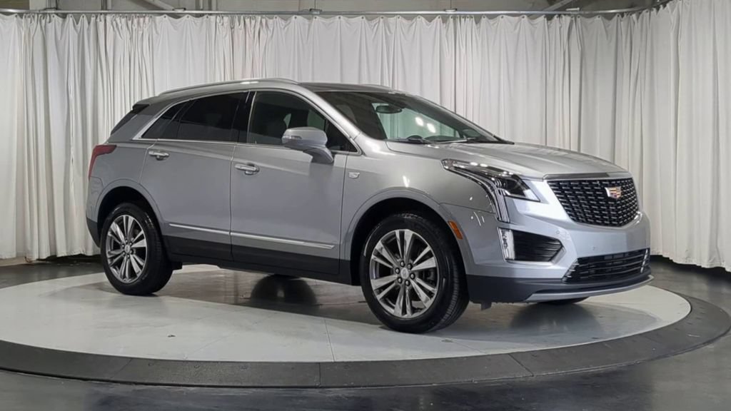 Used 2025 Cadillac XT5 Premium Luxury AWD/4WD video 2