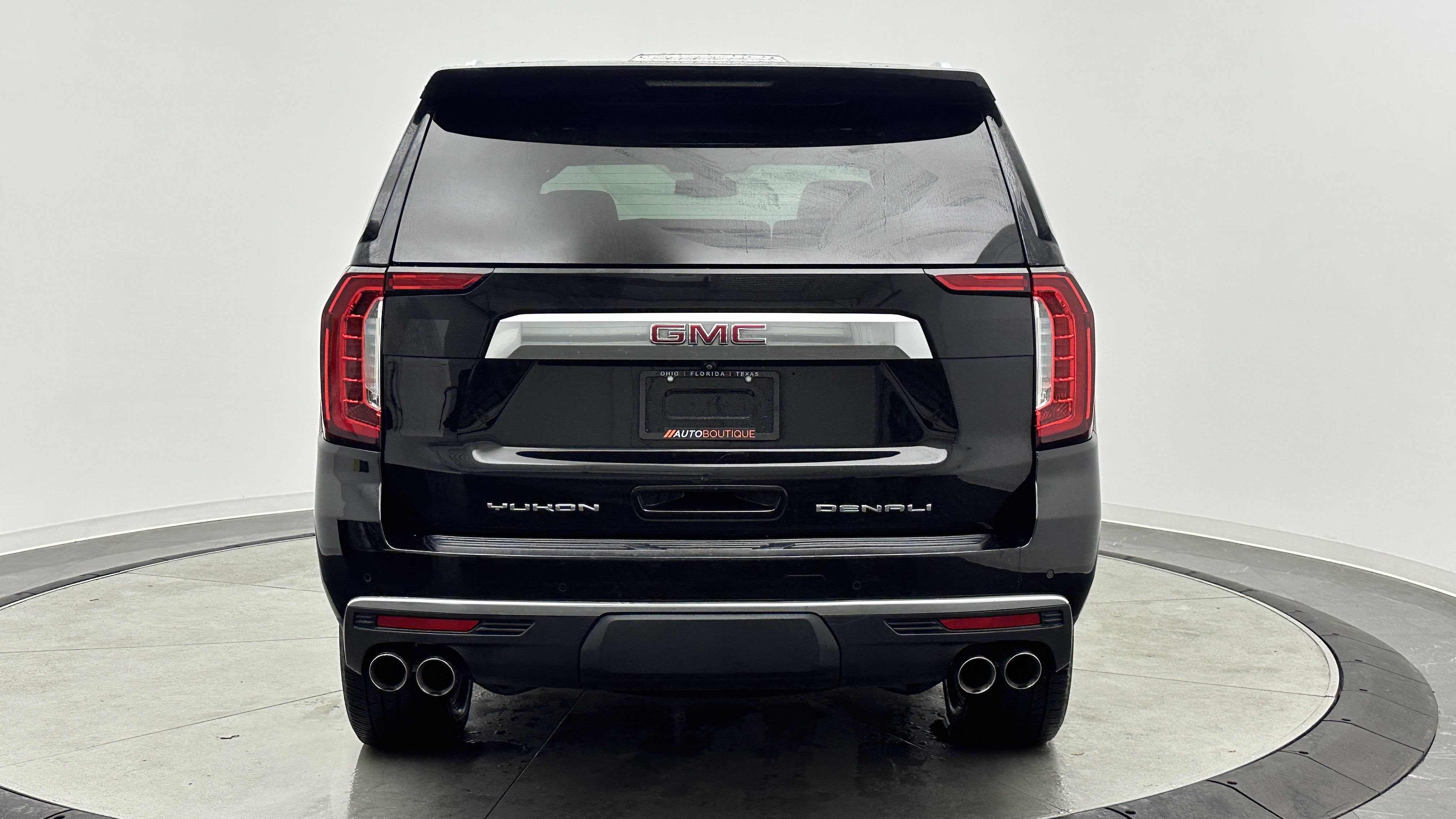 Used 2022 GMC Yukon Denali RWD image 7
