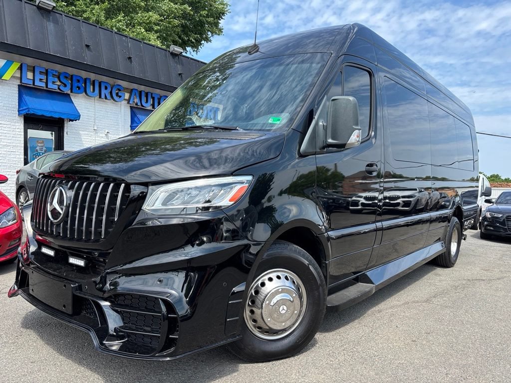 Used 2020 Mercedes-Benz Sprinter 3500 image 2
