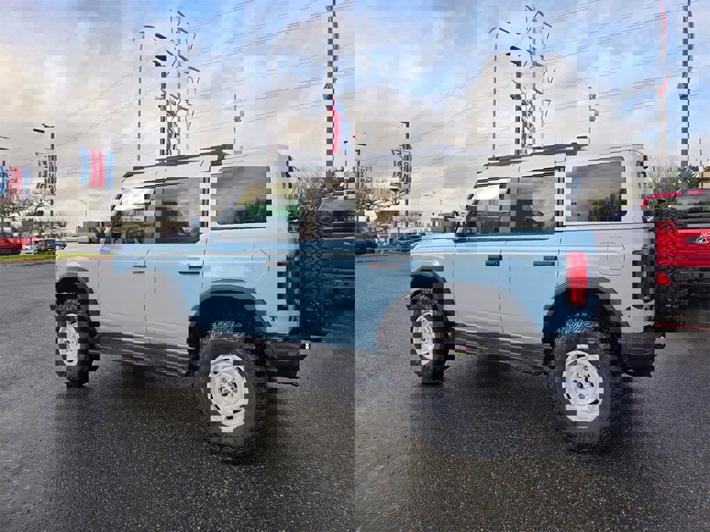 New 2025 Ford Bronco Heritage Edition image 8