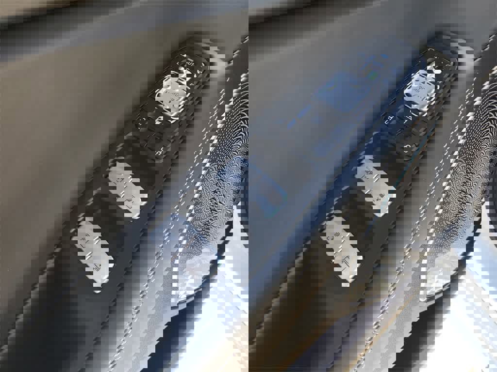 Used 2021 Genesis G90 3.3T Premium image 18