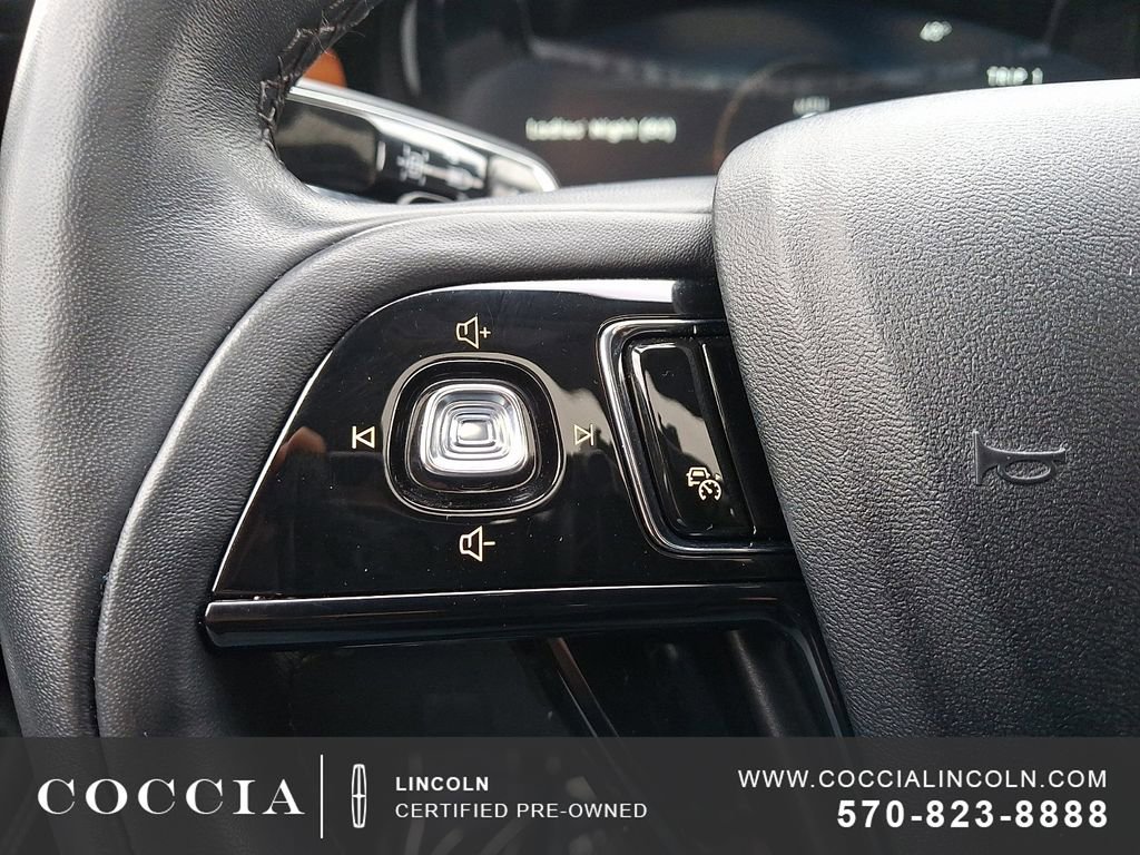 Certified 2022 Lincoln Corsair Reserve w/ Equipment Group 201A image 23