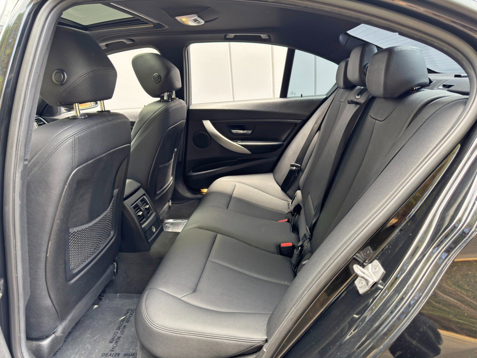 Used 2017 BMW 320i xDrive Sedan image 36