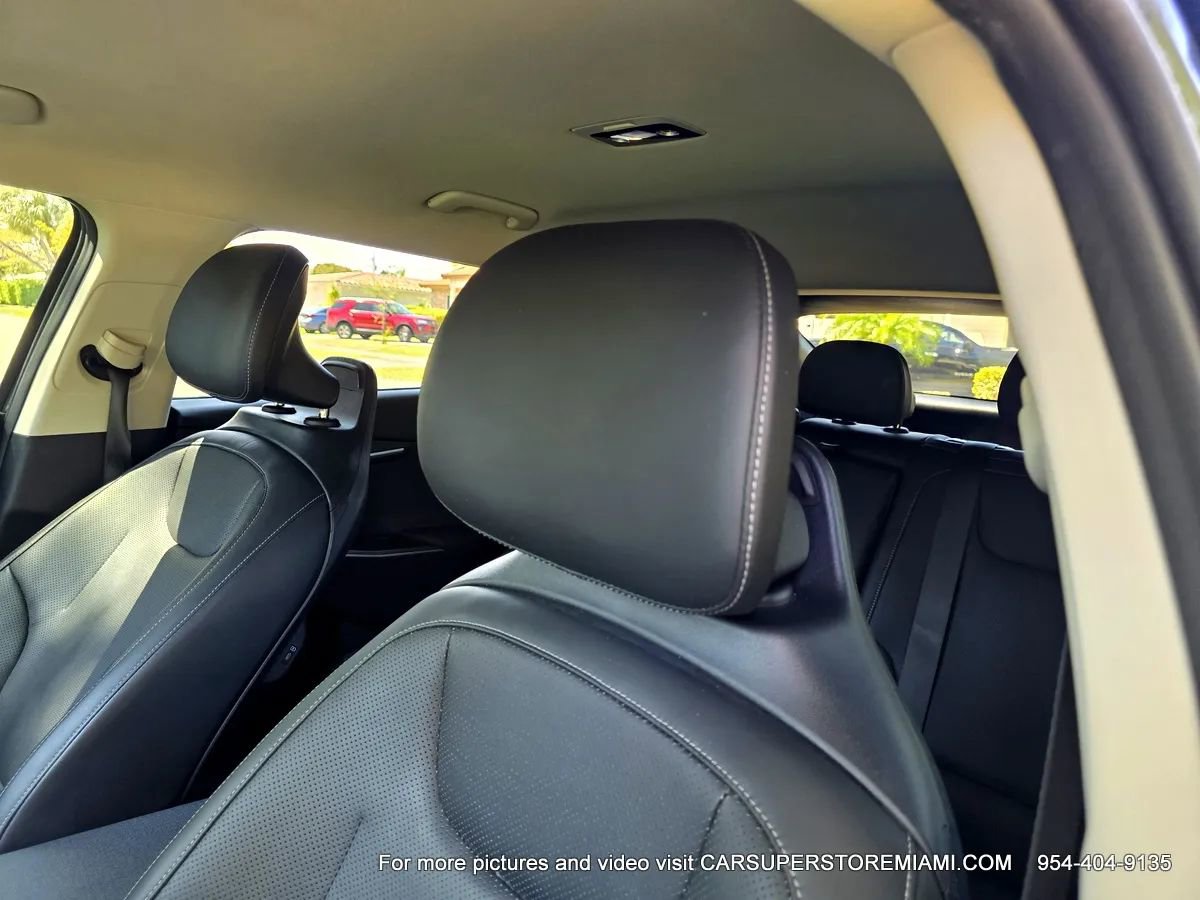 Used 2022 Kia EV6 Wind image 35