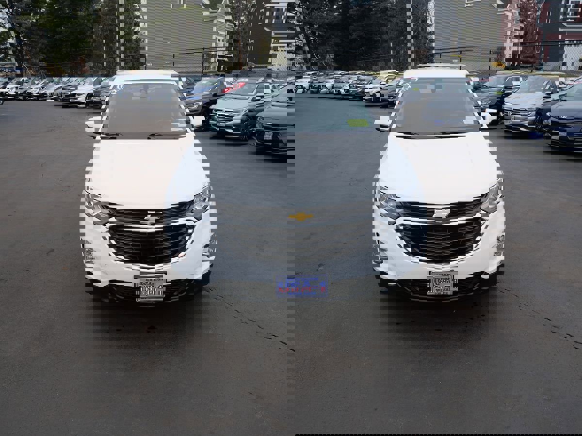 Used 2020 Chevrolet Equinox LT image 3