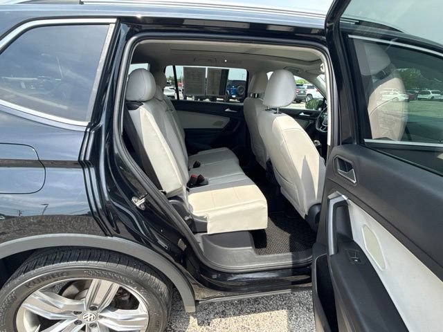 Used 2021 Volkswagen Tiguan SEL w/ 3-Row Tiguan MDO Package FWD image 31