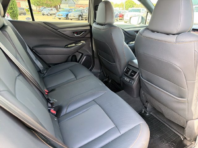 Used 2022 Subaru Outback Wilderness w/ Wilderness Package AWD/4WD image 27