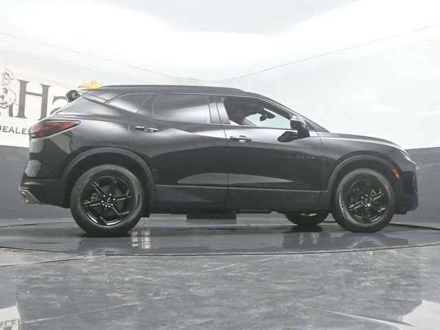 Used 2023 Chevrolet Blazer LT w/ Midnight/Sport Edition FWD image 51