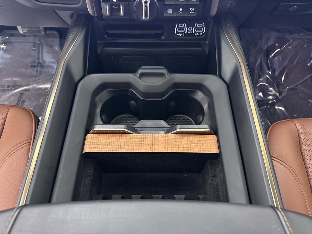 Used 2024 RAM 2500 Limited w/ Safety Group image 31