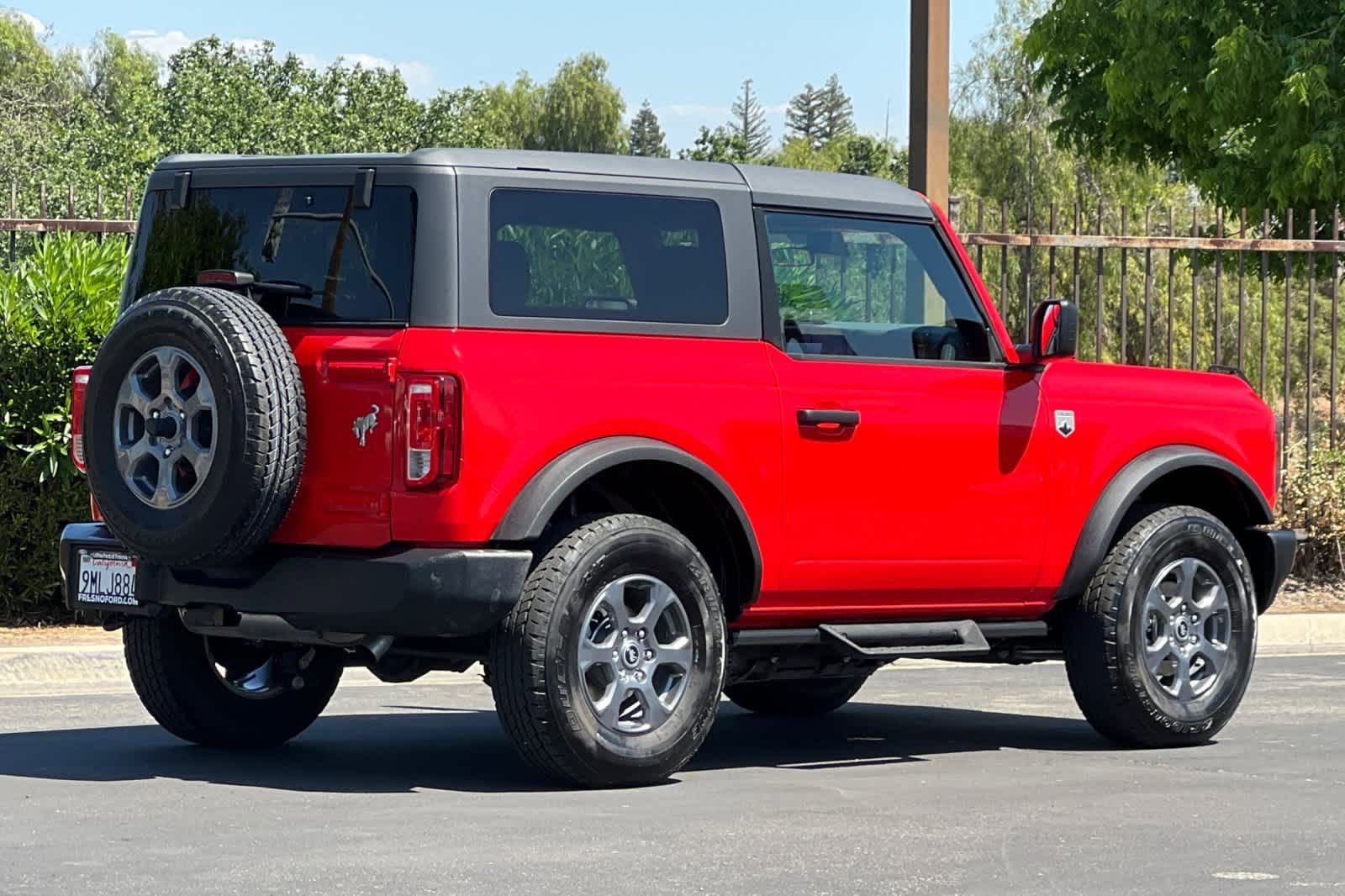 Certified 2024 Ford Bronco Big Bend AWD/4WD image 2