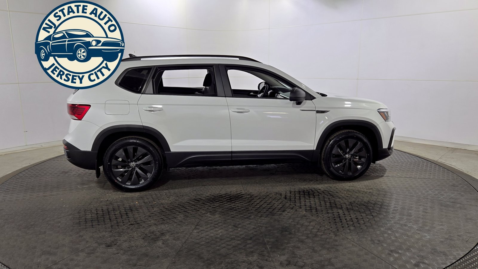 Used 2022 Volkswagen Taos S AWD/4WD image 8