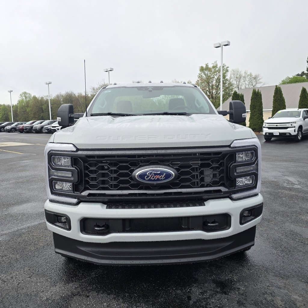 New 2025 Ford F250 XLT w/ Snow Plow Prep Package image 5