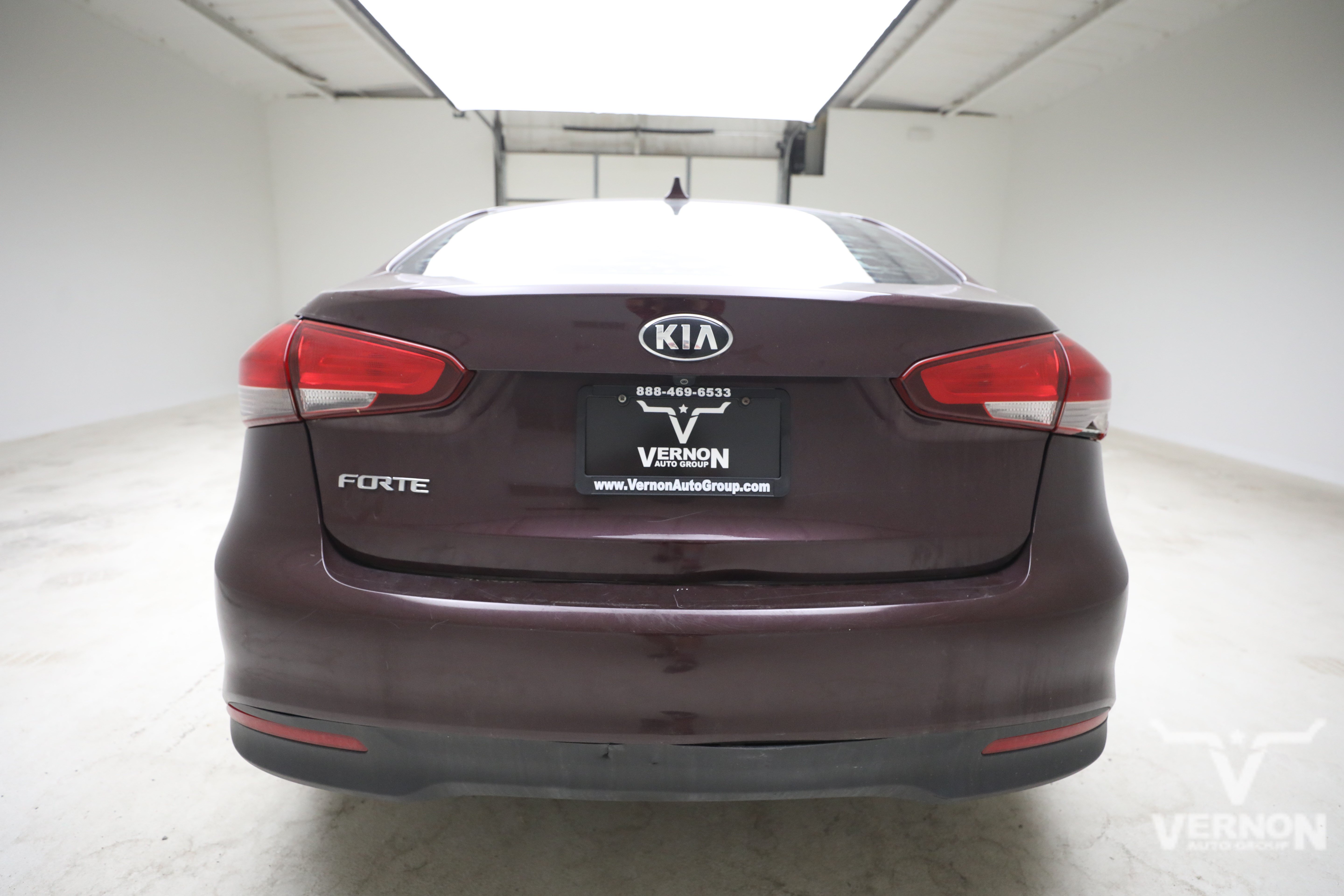 Used 2017 Kia Forte LX w/ LX Popular Package FWD image 3