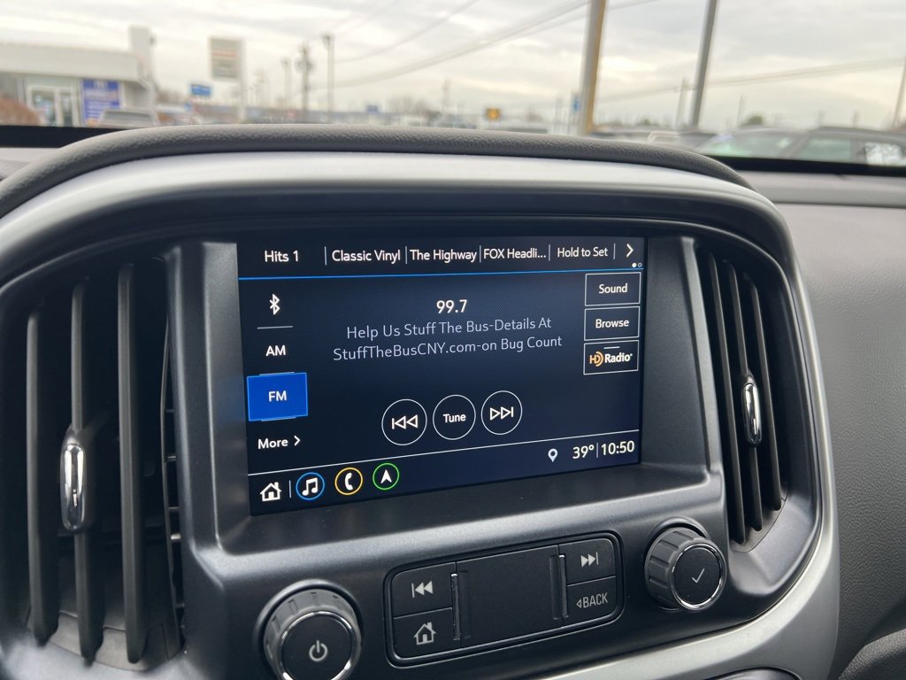 Used 2022 Chevrolet Colorado LT w/ Chrome Appearance Package image 12