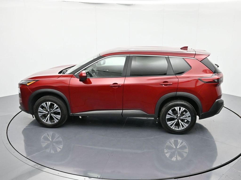 Used 2023 Nissan Rogue SV image 36