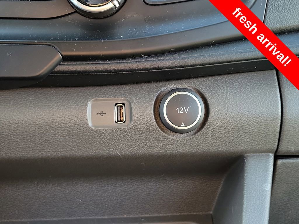 Used 2021 Ford Transit 350 XLT image 34