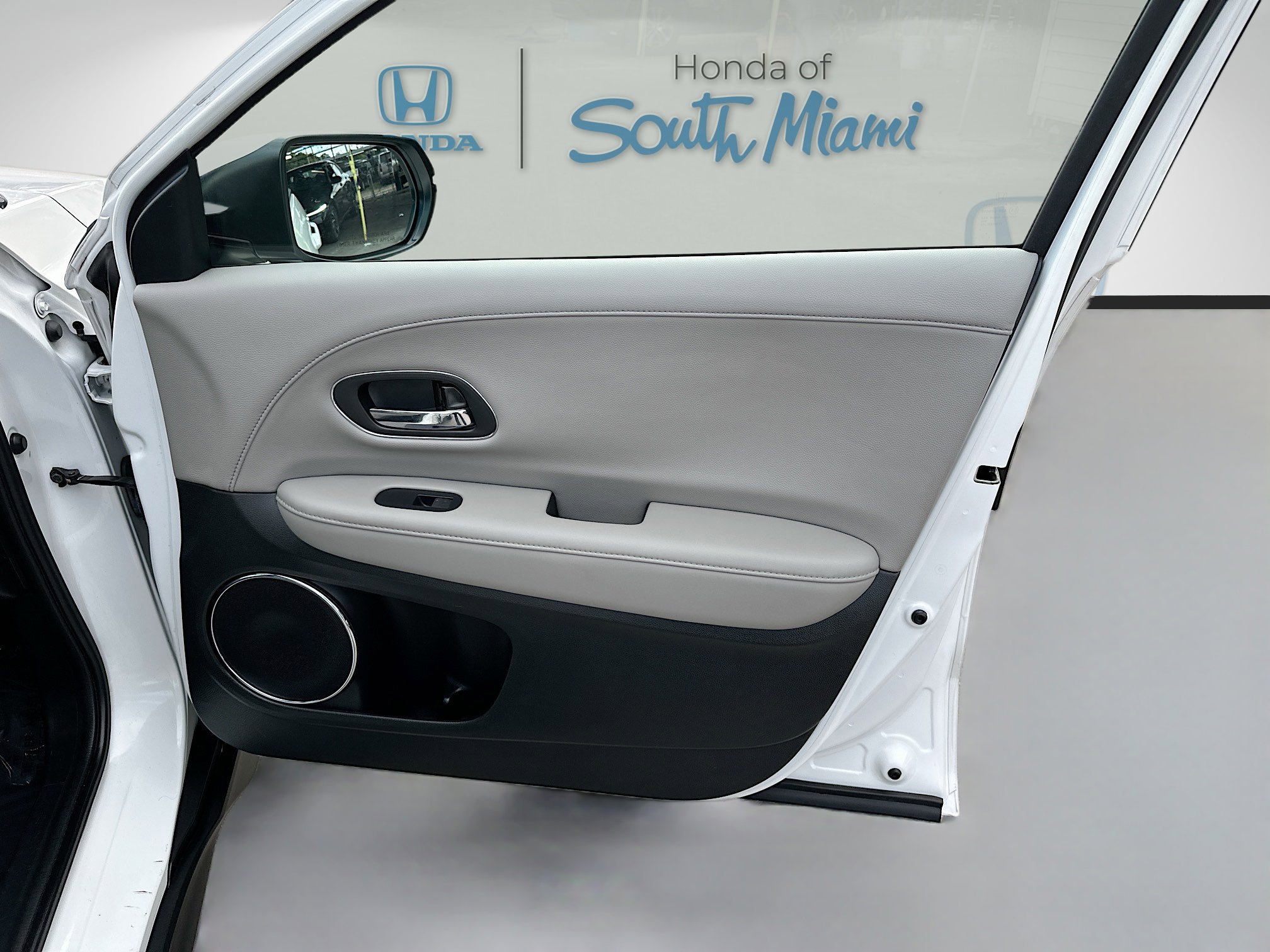 Used 2019 Honda HR-V EX-L image 32